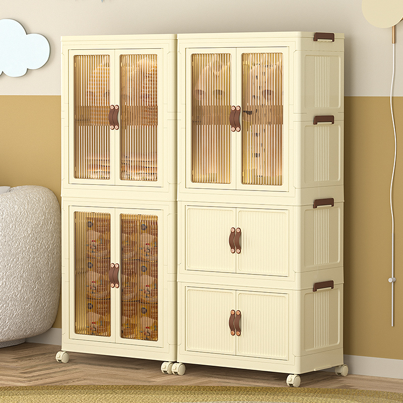 Plastice Closet with wheels